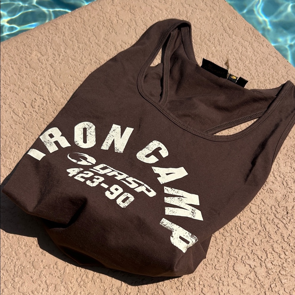 Gasp Iron Camp Throwback Tank in Timber XL NWT - Picture 13 of 14